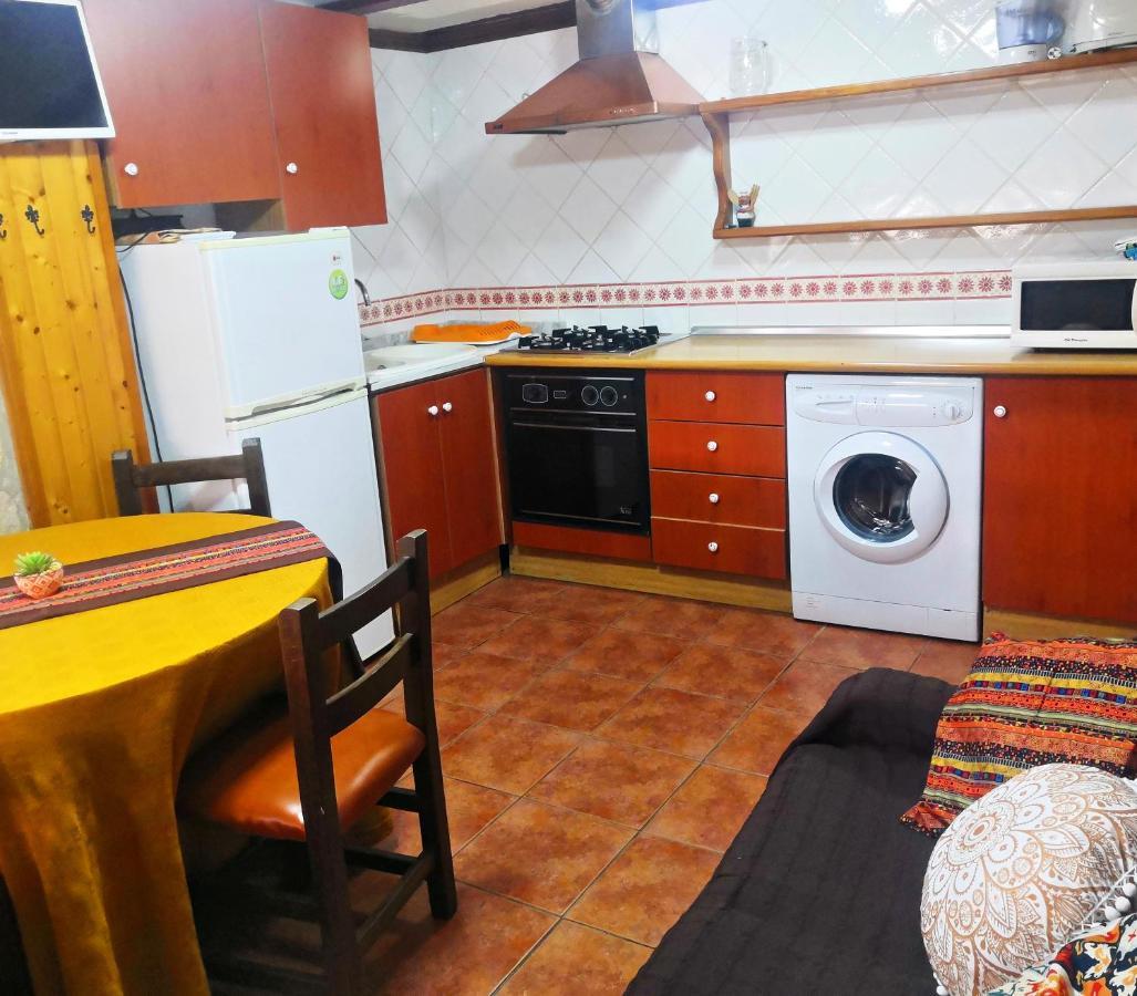 Casa Conesa II Vendégház Tronchon Kültér fotó
