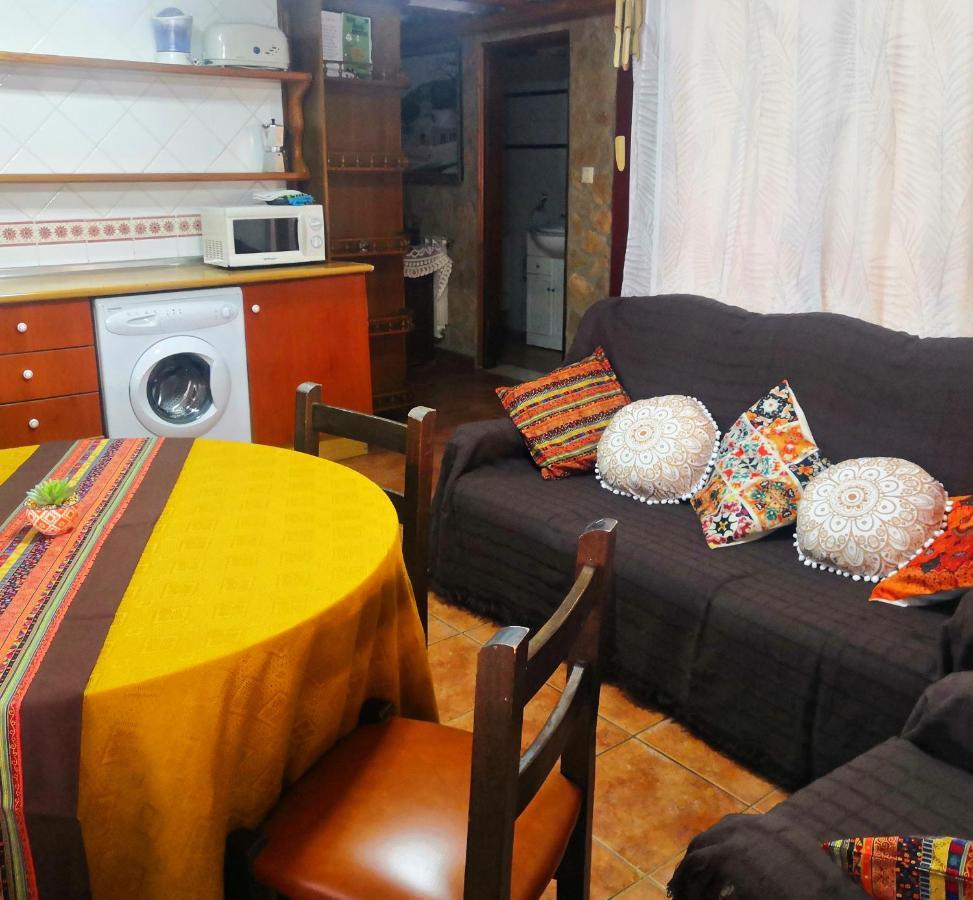 Casa Conesa II Vendégház Tronchon Kültér fotó