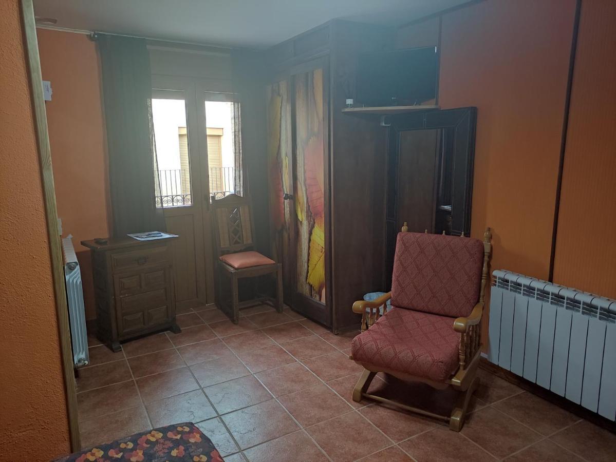 Casa Conesa II Vendégház Tronchon Kültér fotó