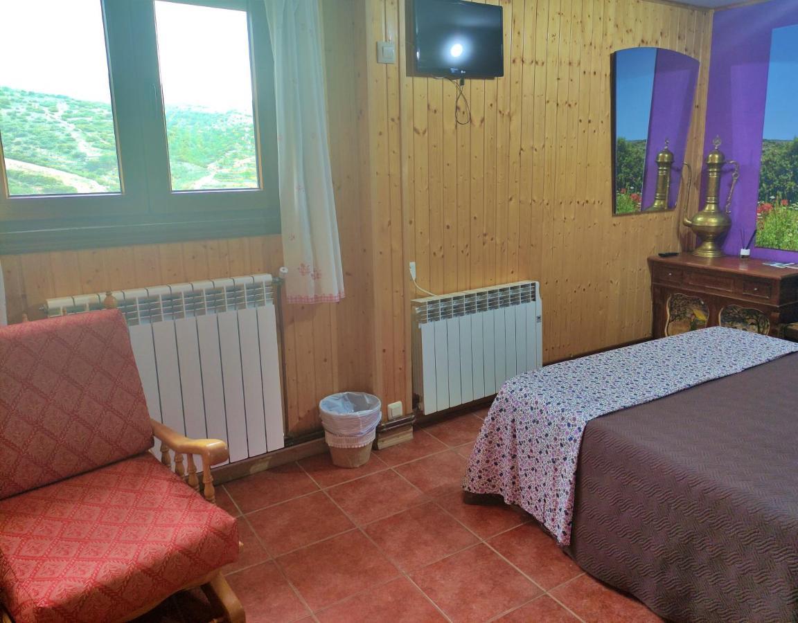 Casa Conesa II Vendégház Tronchon Kültér fotó
